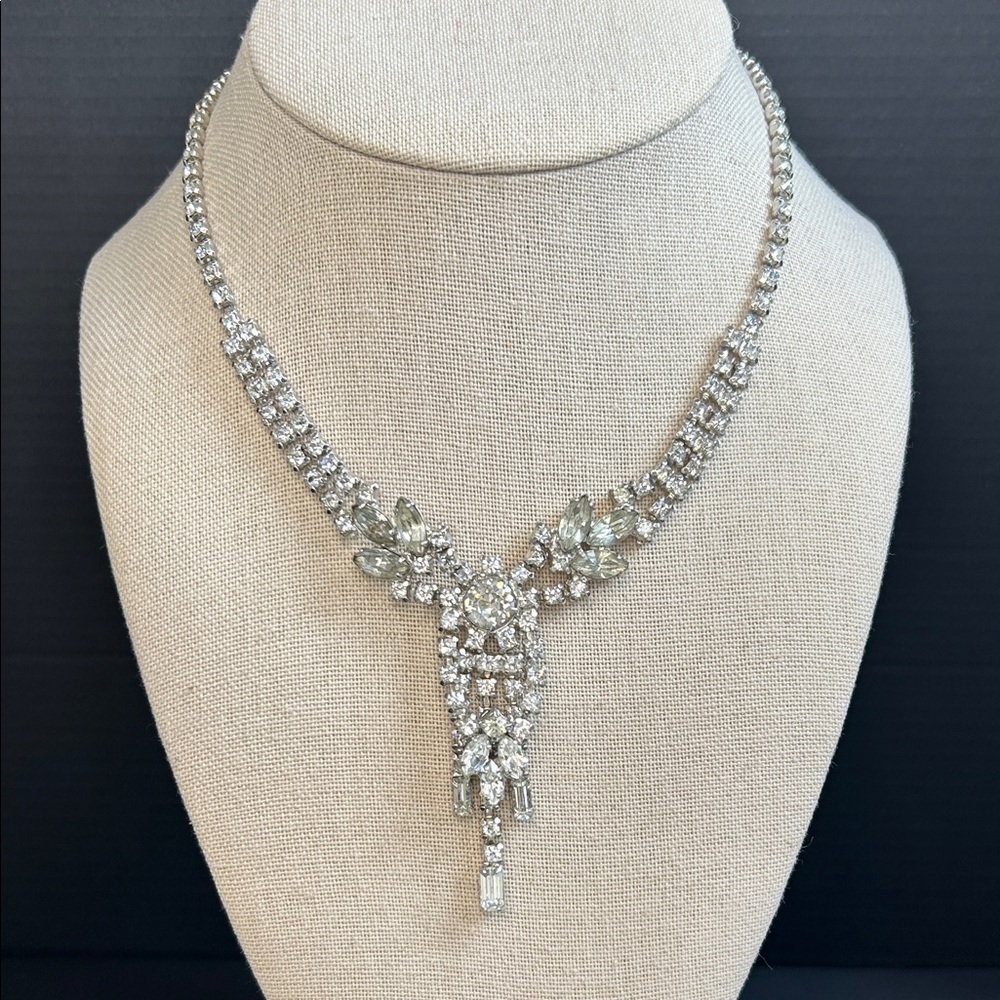 Vintage Astra Silver Rhinestone Crystal Necklace